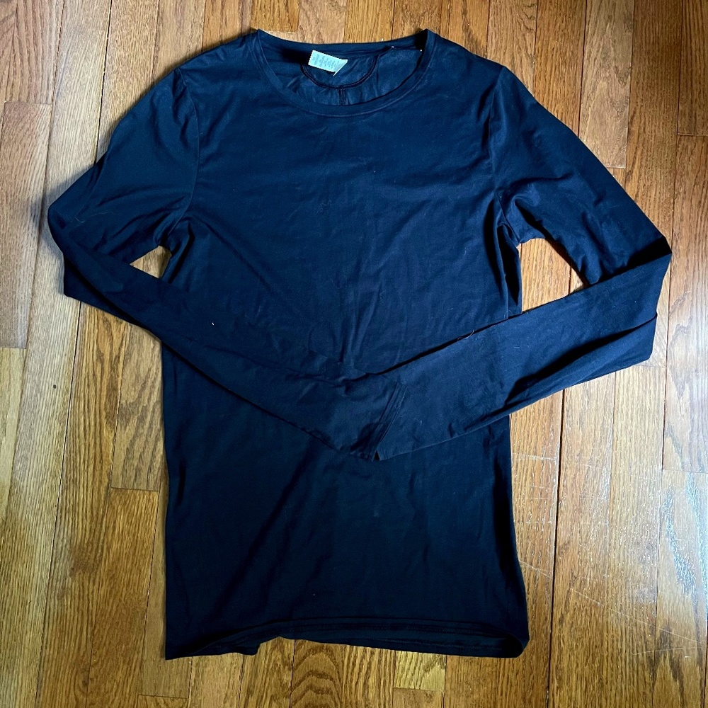 NWOT Under Armour base layering ls tee, black, size L